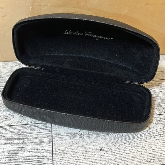 Salvatore Ferragamo Textured Black Eyewear Case - Picture 3 of 9